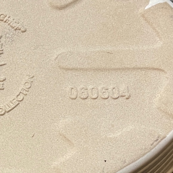 NEW The Pampered Chef New Traditions VANILLA Small Oval Baker 9X6 Retired Stone - Picture 2 of 8